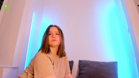 Erika online show from 01/12/26, 04:07