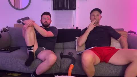 Snapshot of erikjock19 chatting on 03/04/26, 04:51 BiSwimmerBro Erik online show from 03/04/26, 04:51