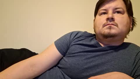 Snapshot of erikstar chatting on 02/08/25, 04:36 erikstar online show from 02/08/25, 04:36