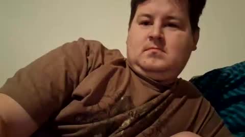 Snapshot of erikstar chatting on 11/30/25, 03:05 erikstar online show from 11/30/25, 03:05