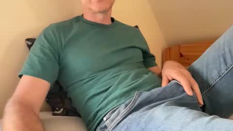 erikwant2 online show from 09/09/25, 08:58