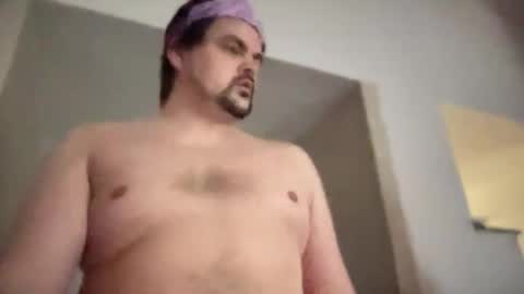 e online show from 12/22/25, 01:19