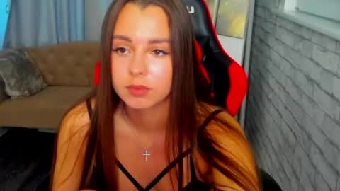 Erin online show from 05/21/26, 08:43