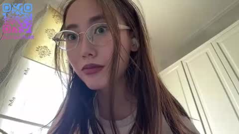 Luna online show from 06/11/26, 02:53