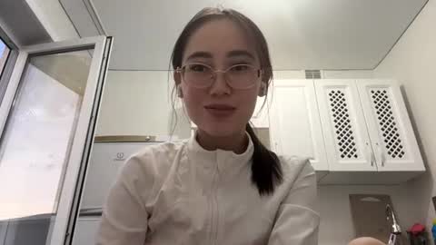 Luna online show from 06/22/26, 10:51