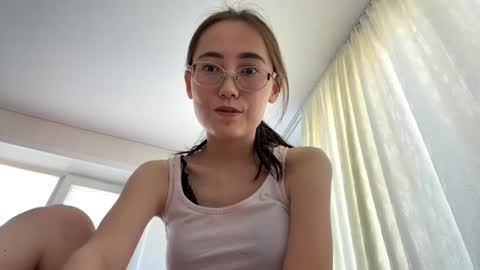Luna online show from 07/16/26, 12:11