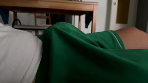 Eriolt online show from 09/29/25, 04:12