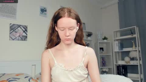 Sofia online show from 10/09/25, 07:28