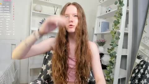 Sofia online show from 04/08/26, 09:31