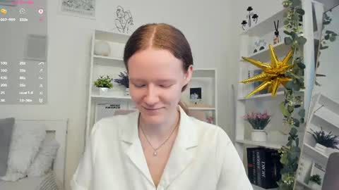 Snapshot of erline_may chatting on 06/15/26, 08:49 Sofia online show from 06/15/26, 08:49