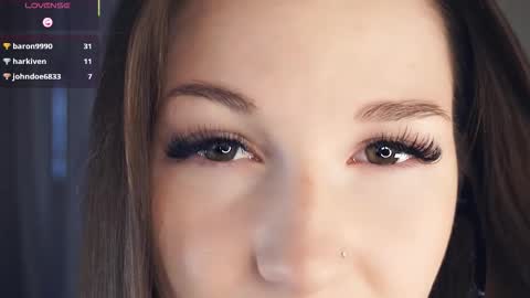 Snapshot of erlinefairall chatting on 11/14/25, 08:02 Erline and Monica online show from 11/14/25, 08:02