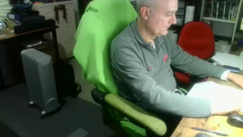 ernello online show from 11/08/25, 10:04