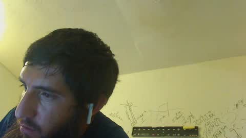 ernesto_verdugo0212 online show from 08/03/26, 09:04