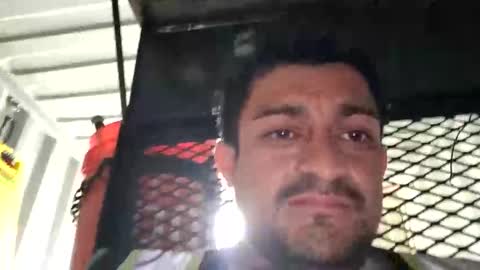 Snapshot of ernestomaravilla141 chatting on 02/10/26, 07:51 Ernesto online show from 02/10/26, 07:51