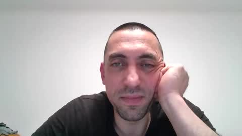 Snapshot of eros8407 chatting on 01/06/26, 08:01 eros8407 online show from 01/06/26, 08:01