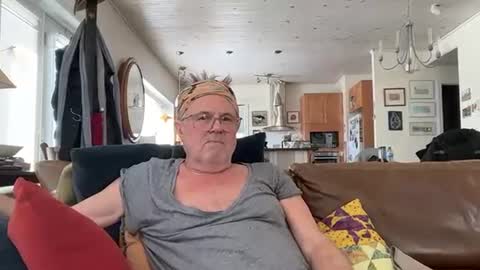 eros online show from 02/20/25, 02:46