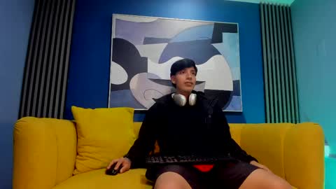 Erosticos online show from 04/19/26, 05:29