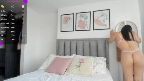 Karen online show from 02/06/25, 12:37