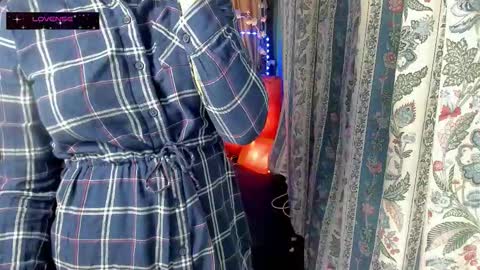 Eve online show from 10/16/25, 03:57