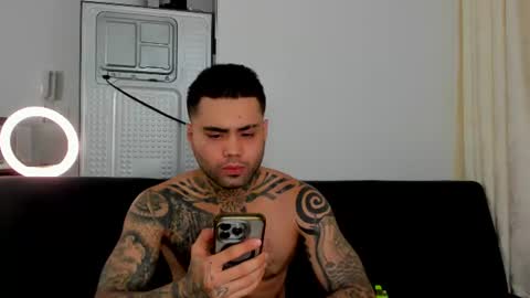 Eroxxx online show from 06/18/26, 06:57