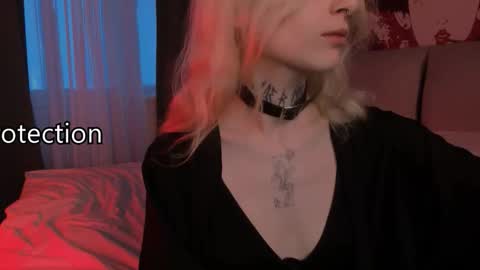 Snapshot of error_occurred_ chatting on 12/14/25, 12:10 Error online show from 12/14/25, 12:10