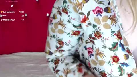 Erika online show from 02/20/25, 11:31