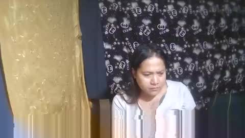 Snapshot of ervanamorge chatting on 11/03/25, 11:33 Ervana online show from 11/03/25, 11:33