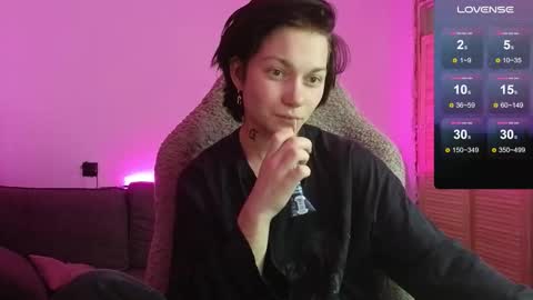 Snapshot of esajukyy chatting on 01/15/26, 01:16 esajukyy online show from 01/15/26, 01:16