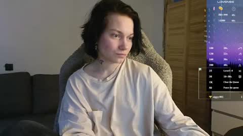 esajukyy online show from 03/06/26, 11:17