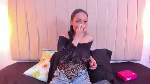 Scarlett online show from 04/15/26, 08:31