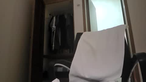 escorpion51 online show from 04/07/26, 03:40