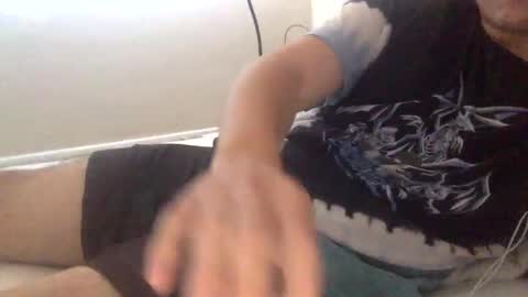 esiiis online show from 10/19/25, 07:25