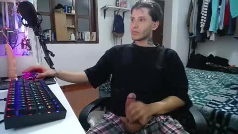 Esteban online show from 01/20/25, 05:26