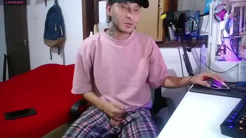 Esteban online show from 02/17/25, 02:59