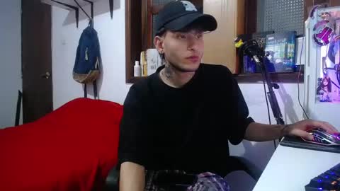 Esteban online show from 02/21/25, 10:48