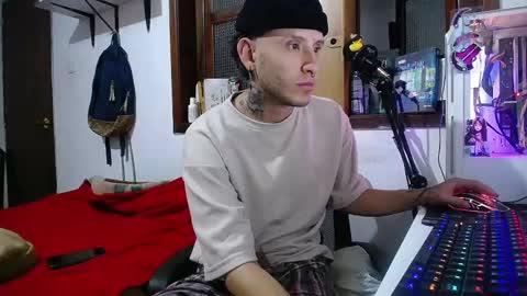 Esteban online show from 03/06/25, 04:52
