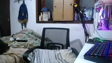 Esteban online show from 03/07/25, 06:57