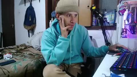 Esteban online show from 03/08/25, 08:22