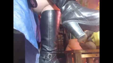 Eskela911 online show from 02/15/26, 07:51