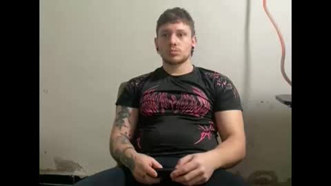 Snapshot of eskol212 chatting on 10/22/25, 07:08 eskol212 online show from 10/22/25, 07:08