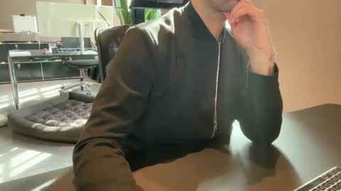 Snapshot of eskp chatting on 09/10/25, 09:31 eskp online show from 09/10/25, 09:31