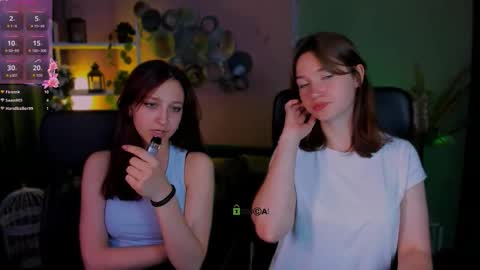 Snapshot of esma_shine chatting on 09/23/25, 07:39 esma_shine online show from 09/23/25, 07:39