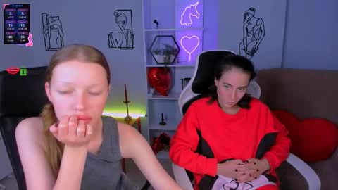 Snapshot of esma_shine chatting on 10/12/25, 07:02 esma_shine online show from 10/12/25, 07:02