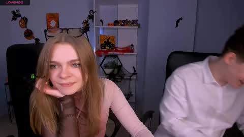 Snapshot of esma_shine chatting on 10/27/25, 08:24 esma_shine online show from 10/27/25, 08:24