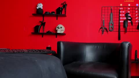 esme_fox online show from 03/27/26, 04:07