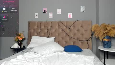 Esme Runn online show from 01/06/25, 01:30