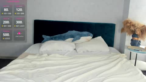 Esme Runn online show from 04/10/26, 04:06