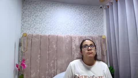 Esme online show from 10/13/25, 01:33