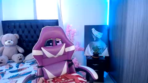 Esmeralda online show from 05/31/26, 06:09