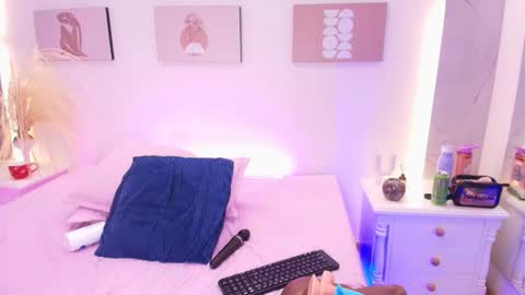 esmeralda online show from 03/13/26, 04:41